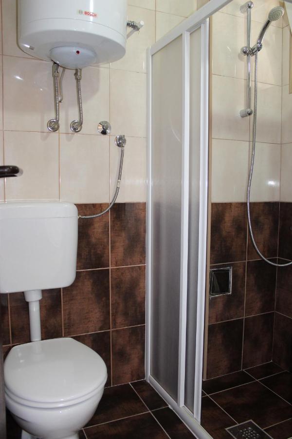 Apartmani Franovic Tivat Exterior foto